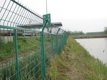 農(nóng)場護(hù)欄網(wǎng) 農(nóng)場護(hù)欄網(wǎng)