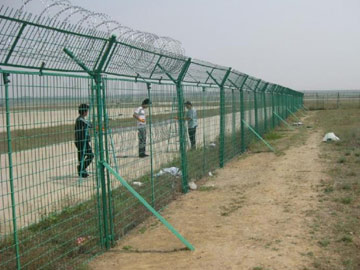 機(jī)場(chǎng)隔離網(wǎng) 機(jī)場(chǎng)隔離網(wǎng)