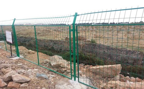 hlw_12.jpg hlw_12.jpg